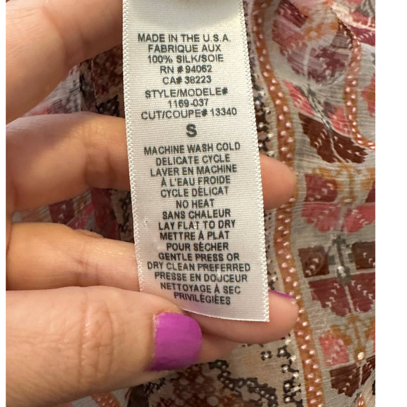 Language sheer print v neck 3/4 sleeves tunic blouse size Small - Picture 4 of 9